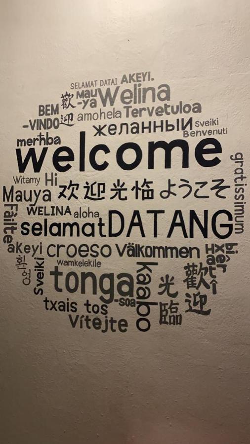 Kuching Hotel Экстерьер фото